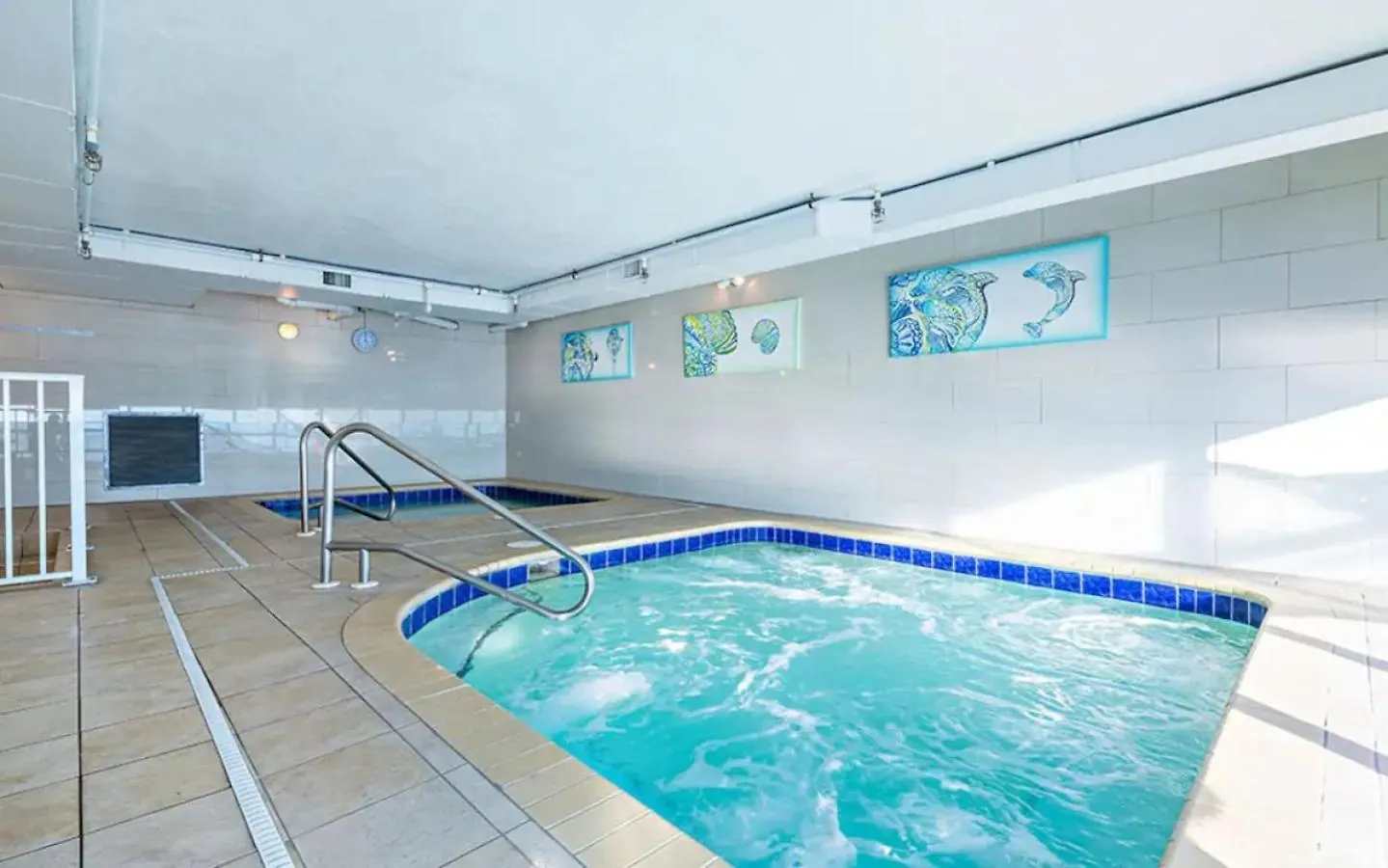 Semesterbostad Stunning Beachfront Condo, Walk To Pier Park,Pools Panama City Beach