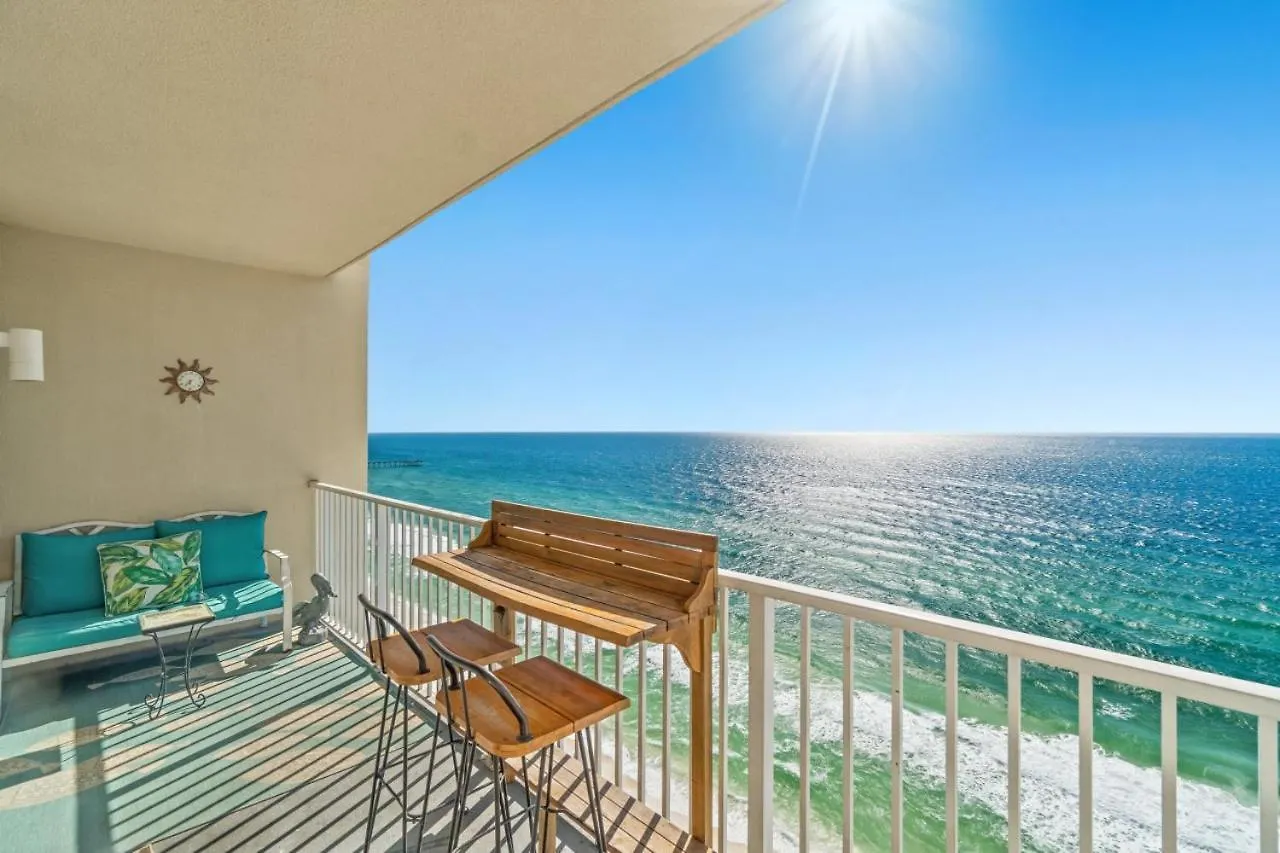 Stunning Beachfront Condo, Walk To Pier Park,Pools Panama City Beach USA